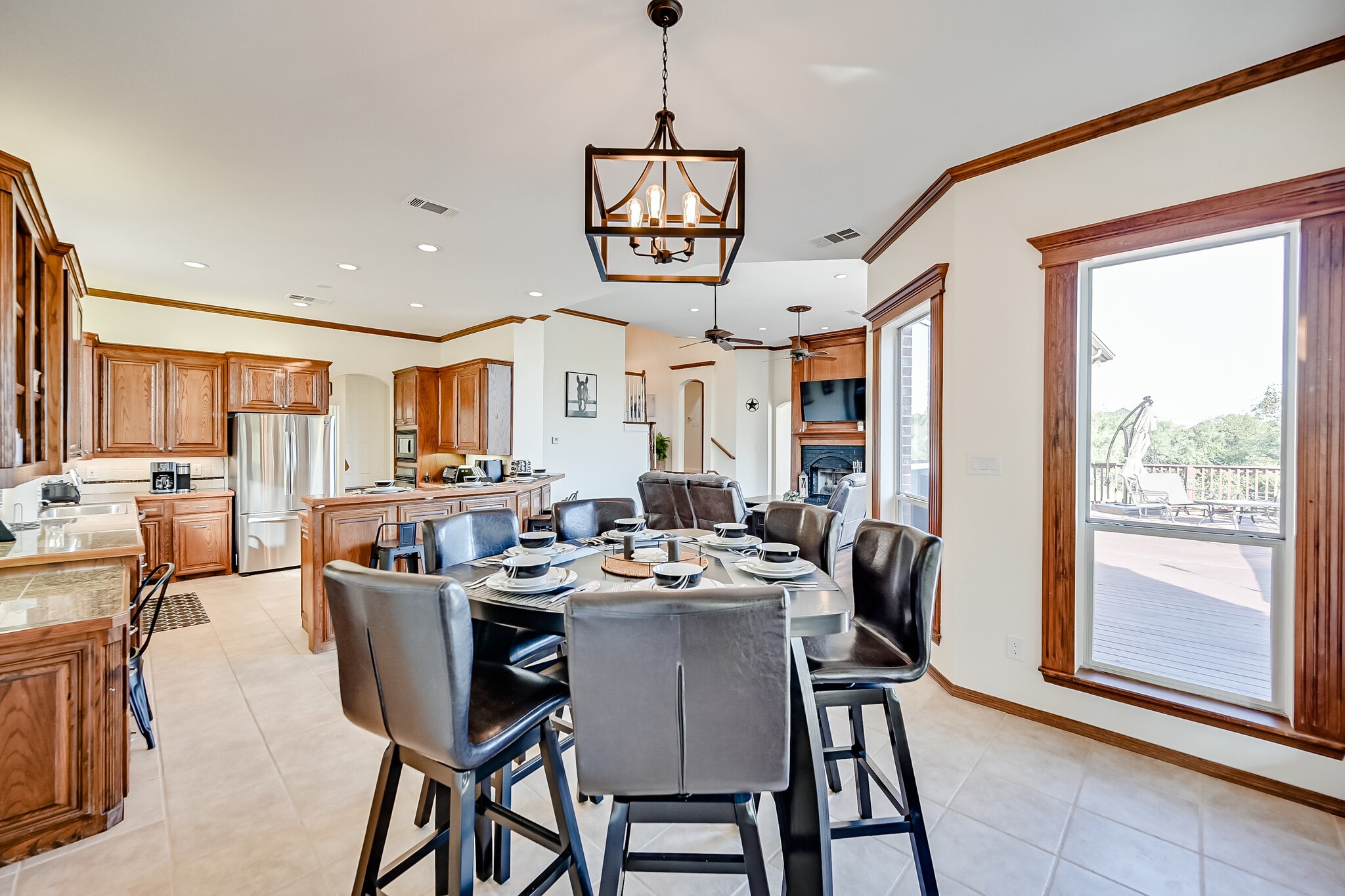 811 Mallard Pointe Drive Grand Prairie TX 75104