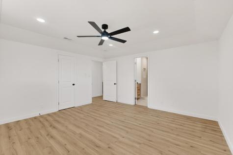 1100 Mount Vernon Street Ennis TX 75119