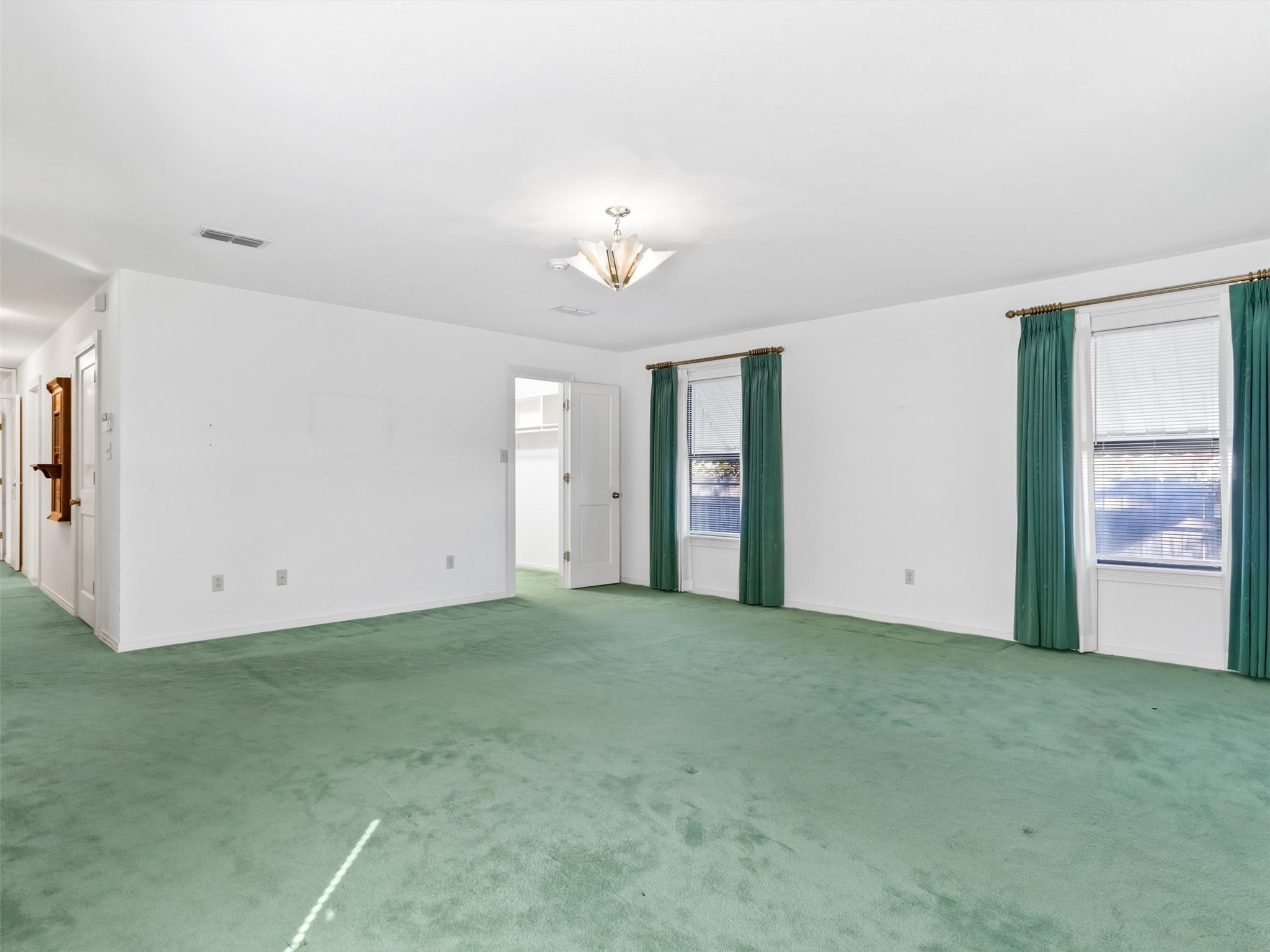 201 S Beech Street Winnsboro TX 75494