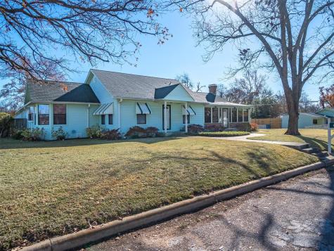 201 S Beech Street Winnsboro TX 75494