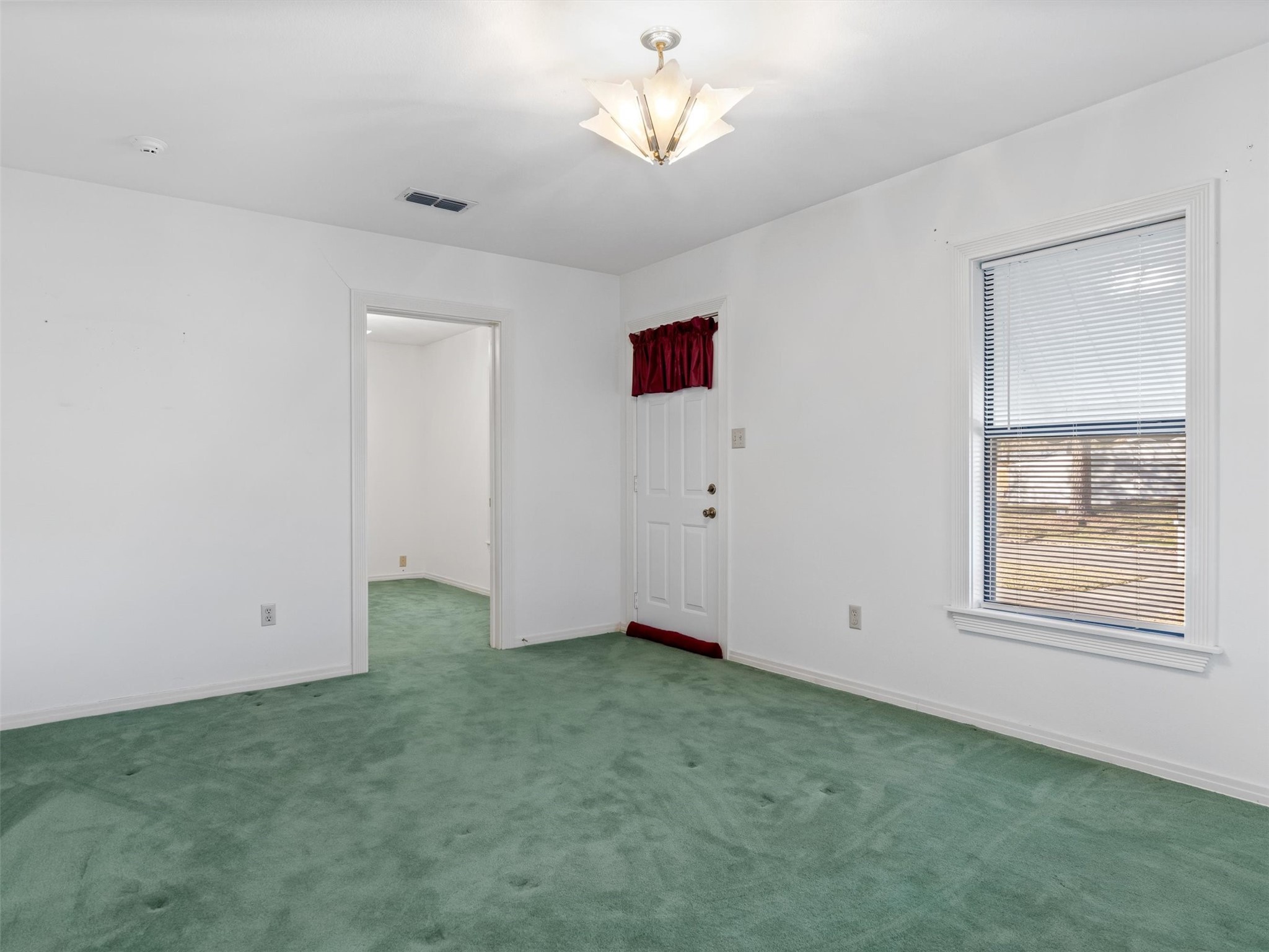 201 S Beech Street Winnsboro TX 75494