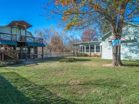 201 S Beech Street Winnsboro TX 75494