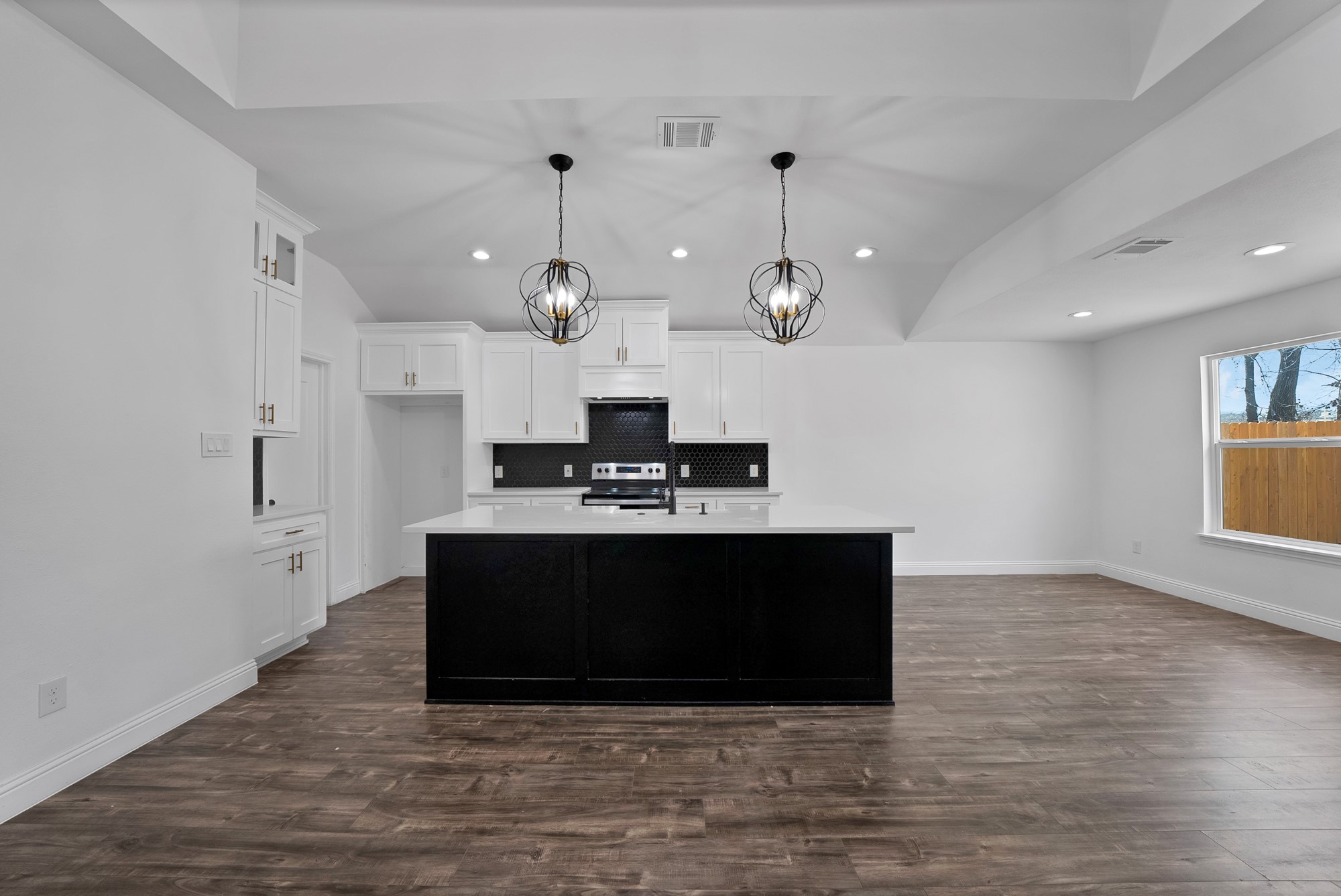 1812 Dillard Street Fort Worth TX 76105