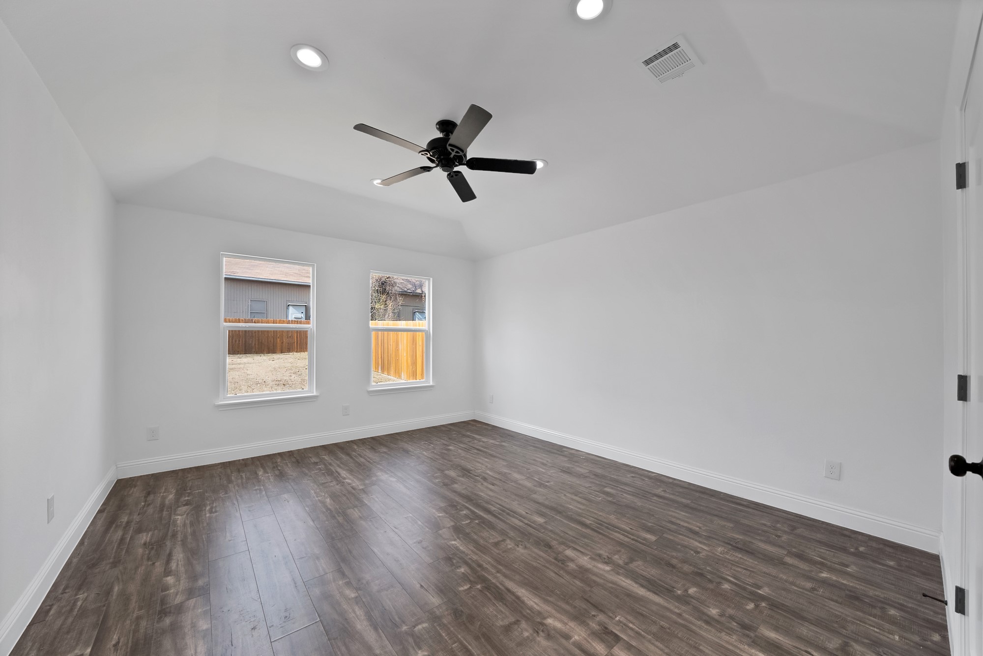 1812 Dillard Street Fort Worth TX 76105