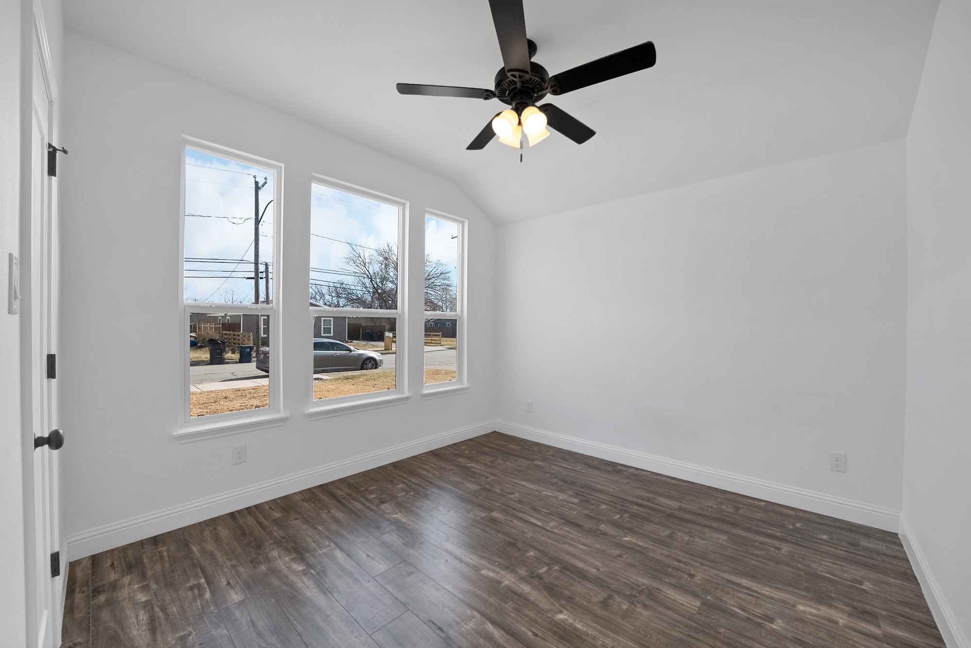 1812 Dillard Street Fort Worth TX 76105