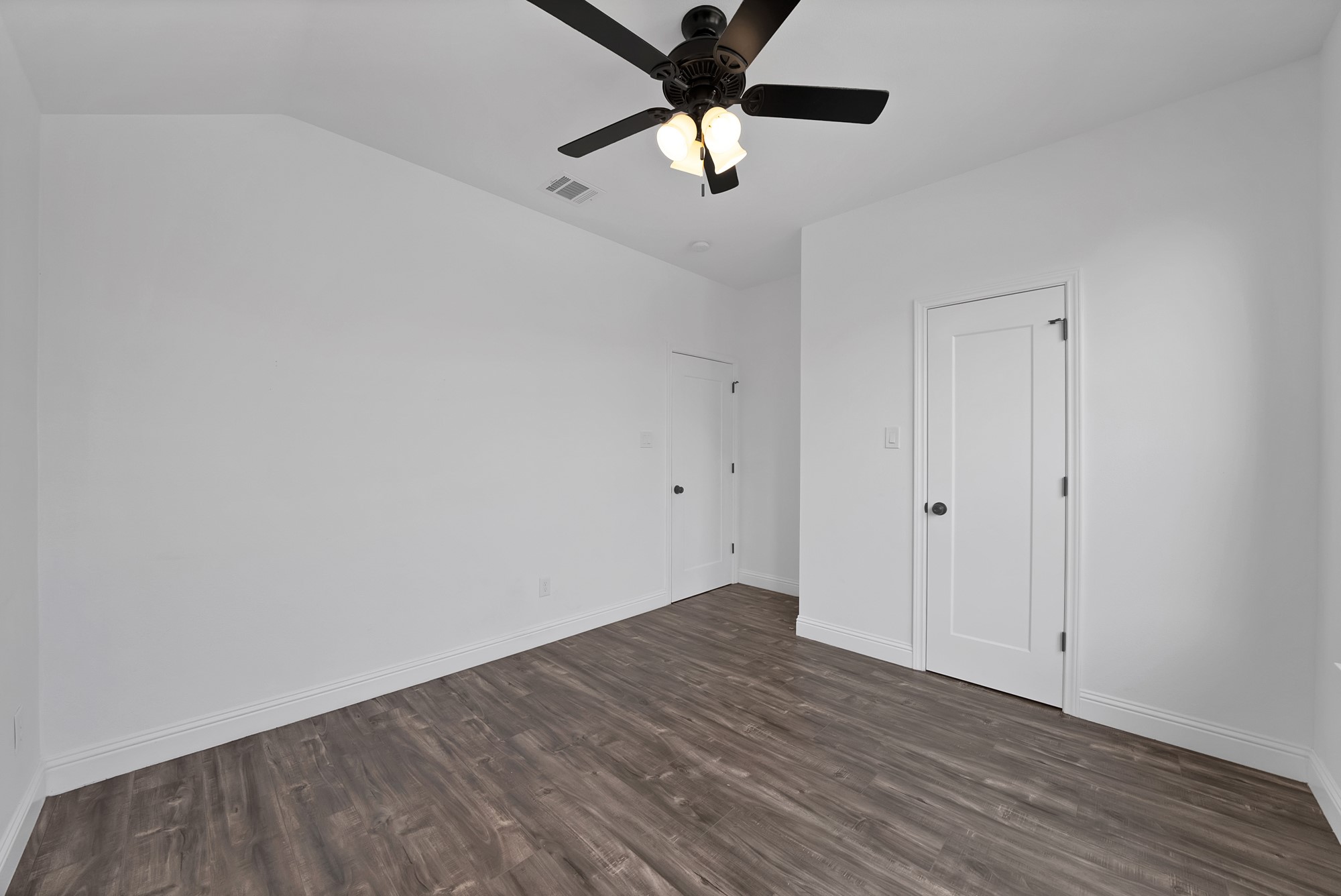 1812 Dillard Street Fort Worth TX 76105