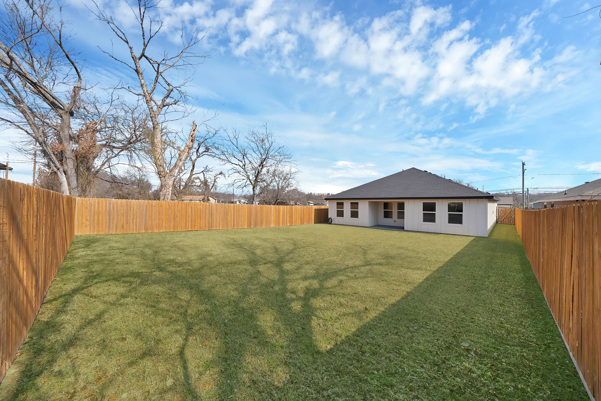 1812 Dillard Street Fort Worth TX 76105