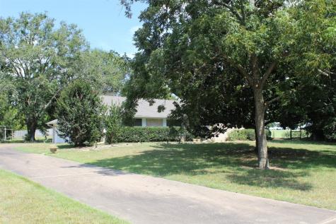 1019 N Main Street Winnsboro TX 75494