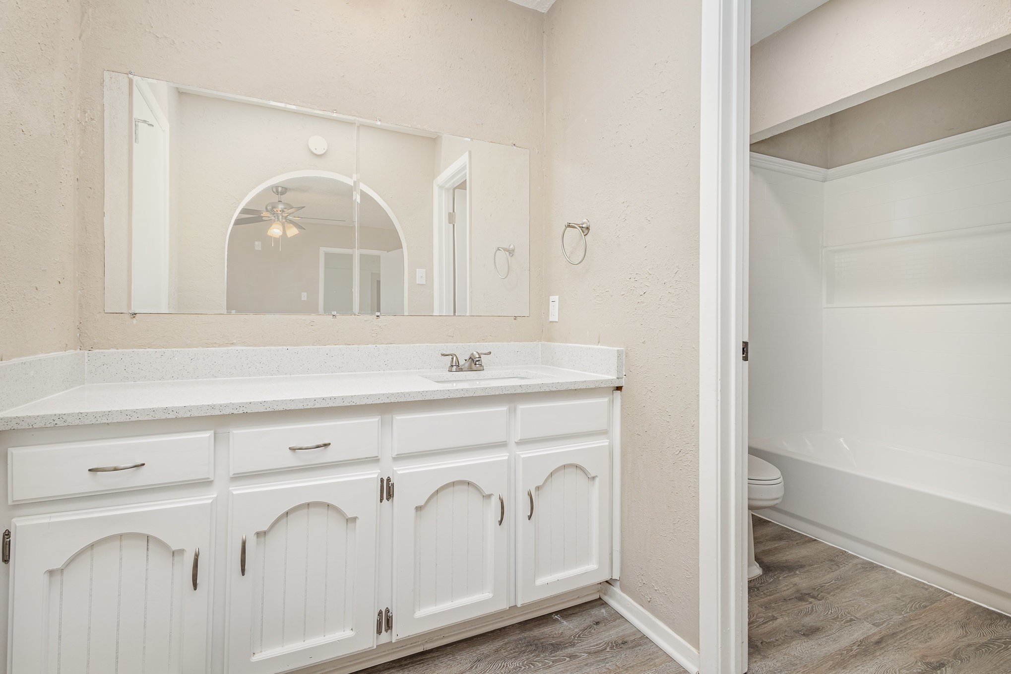 6925 Bennington Drive Watauga TX 76148