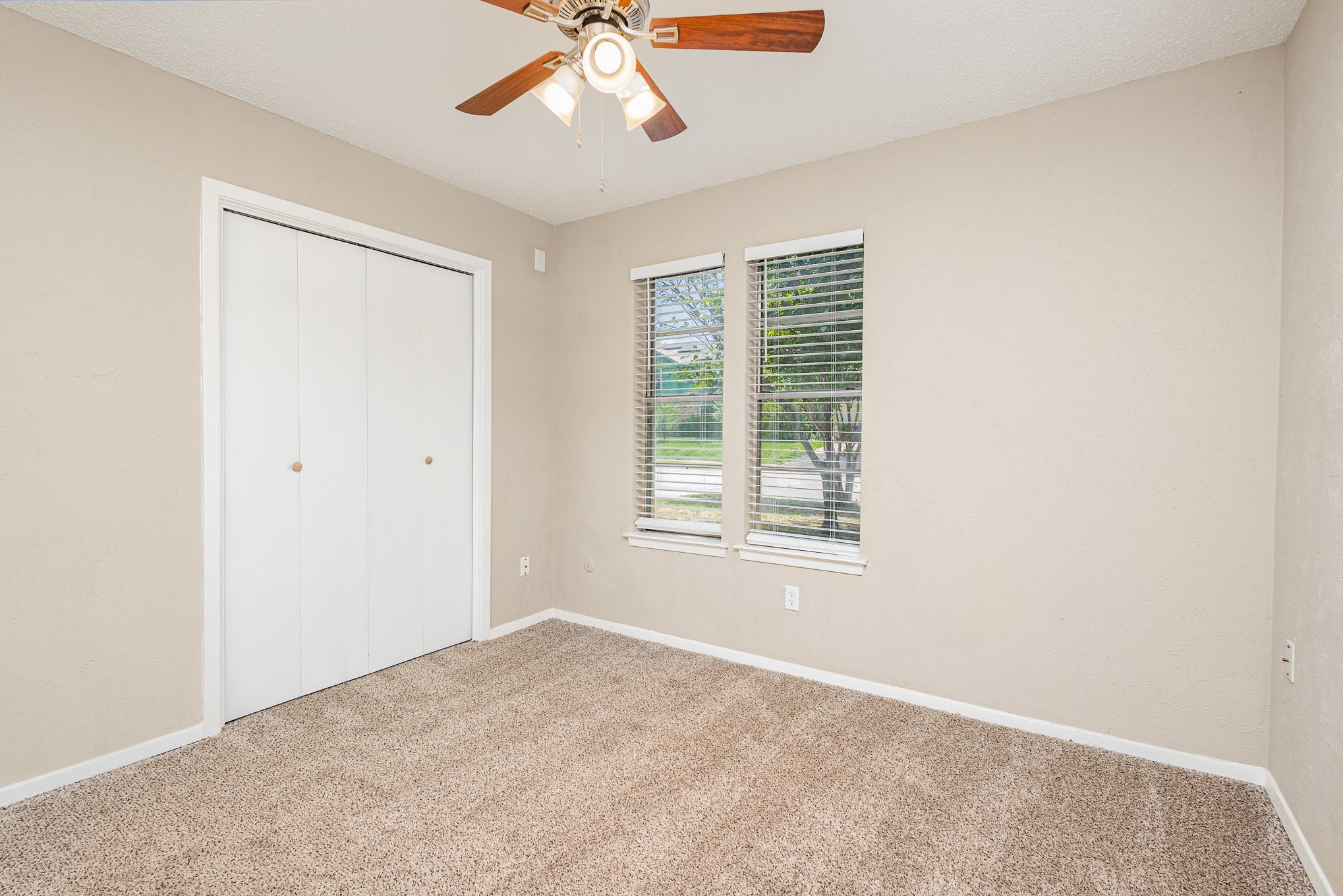 6925 Bennington Drive Watauga TX 76148