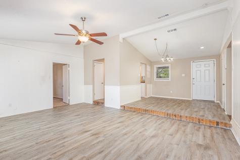 6925 Bennington Drive Watauga TX 76148