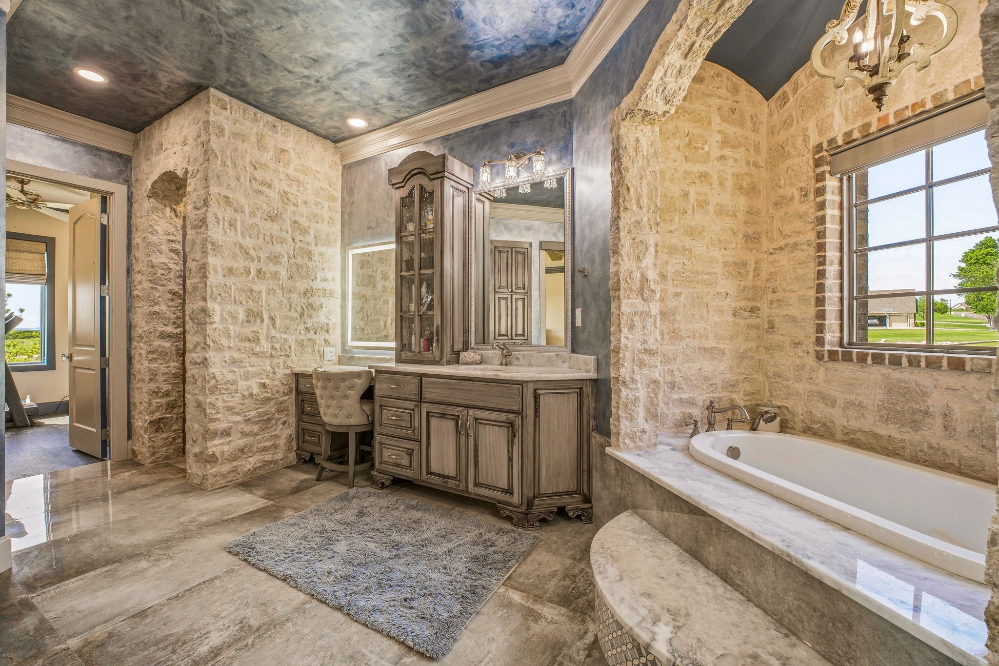 144 Condor View Weatherford TX 76087