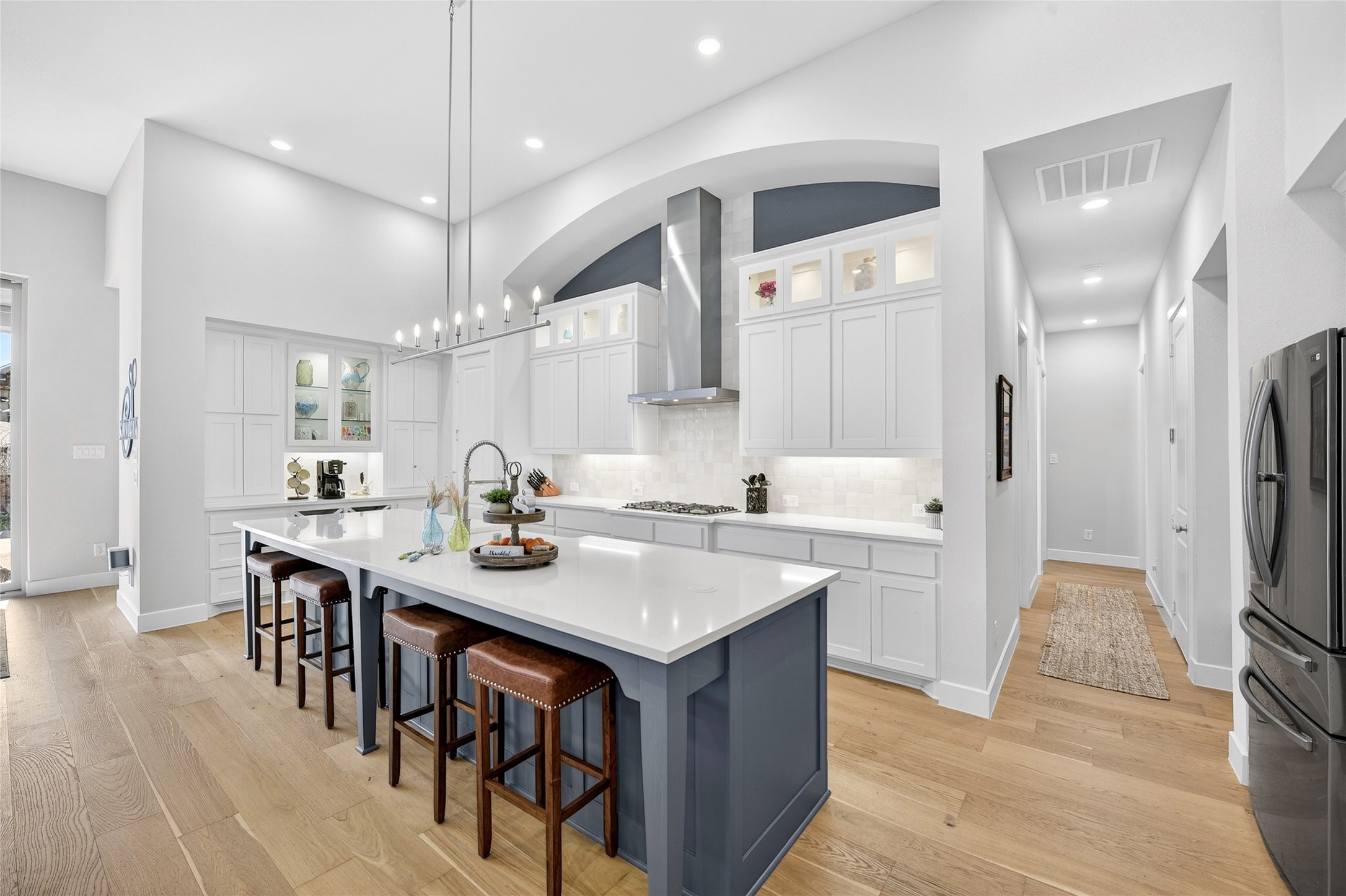 1404 Buttercup Avenue Aubrey TX 76227