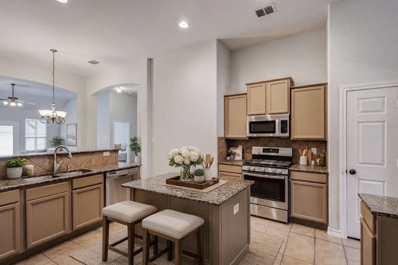 2728 Cameron Bay Drive Lewisville TX 75056