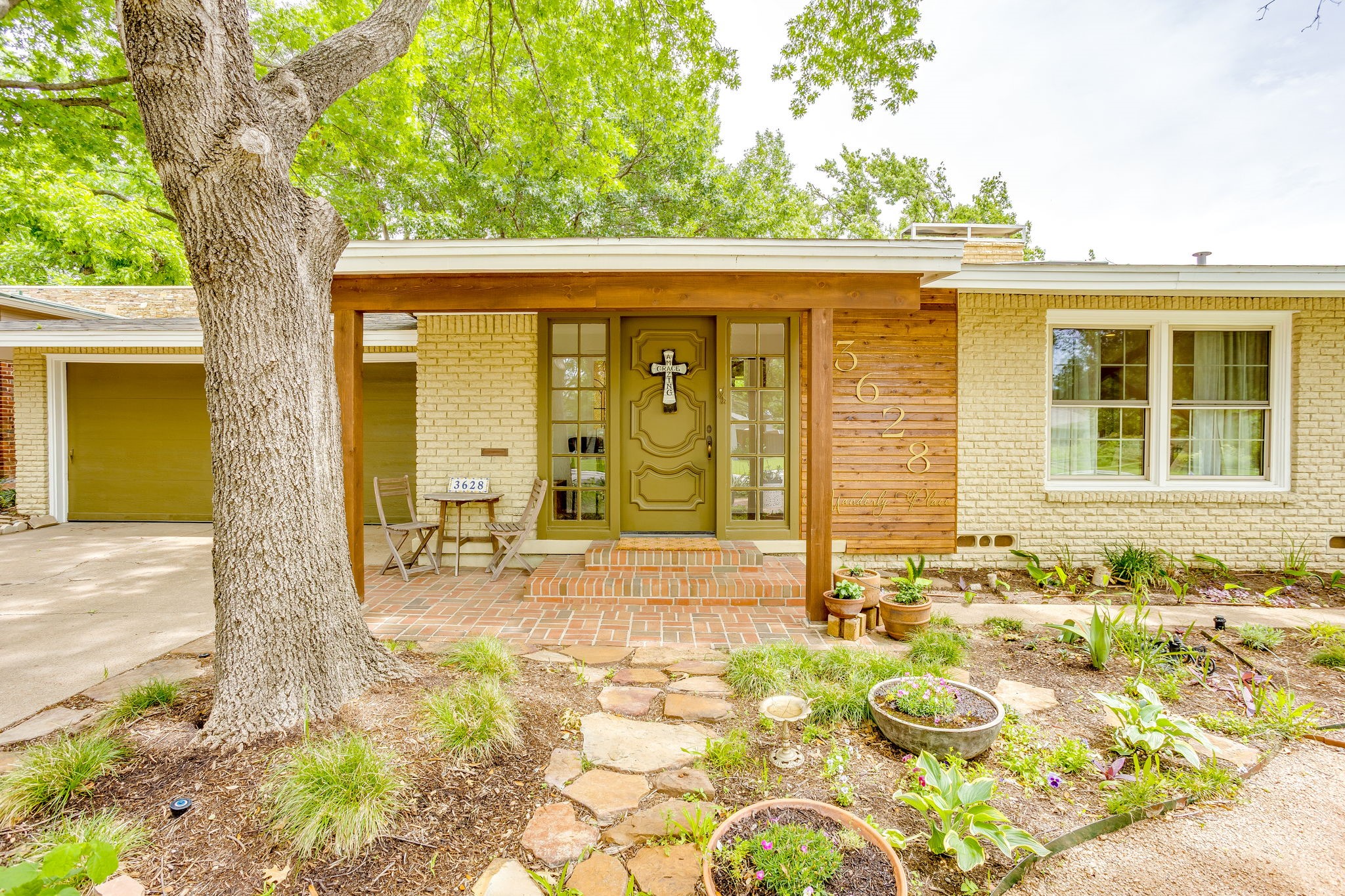 3628 Manderly Place Fort Worth TX 76109