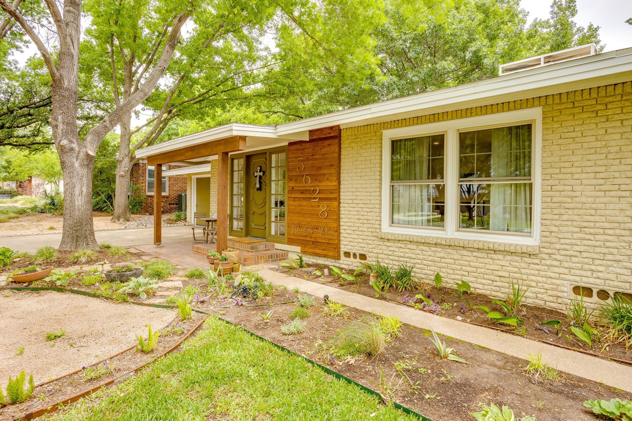 3628 Manderly Place Fort Worth TX 76109