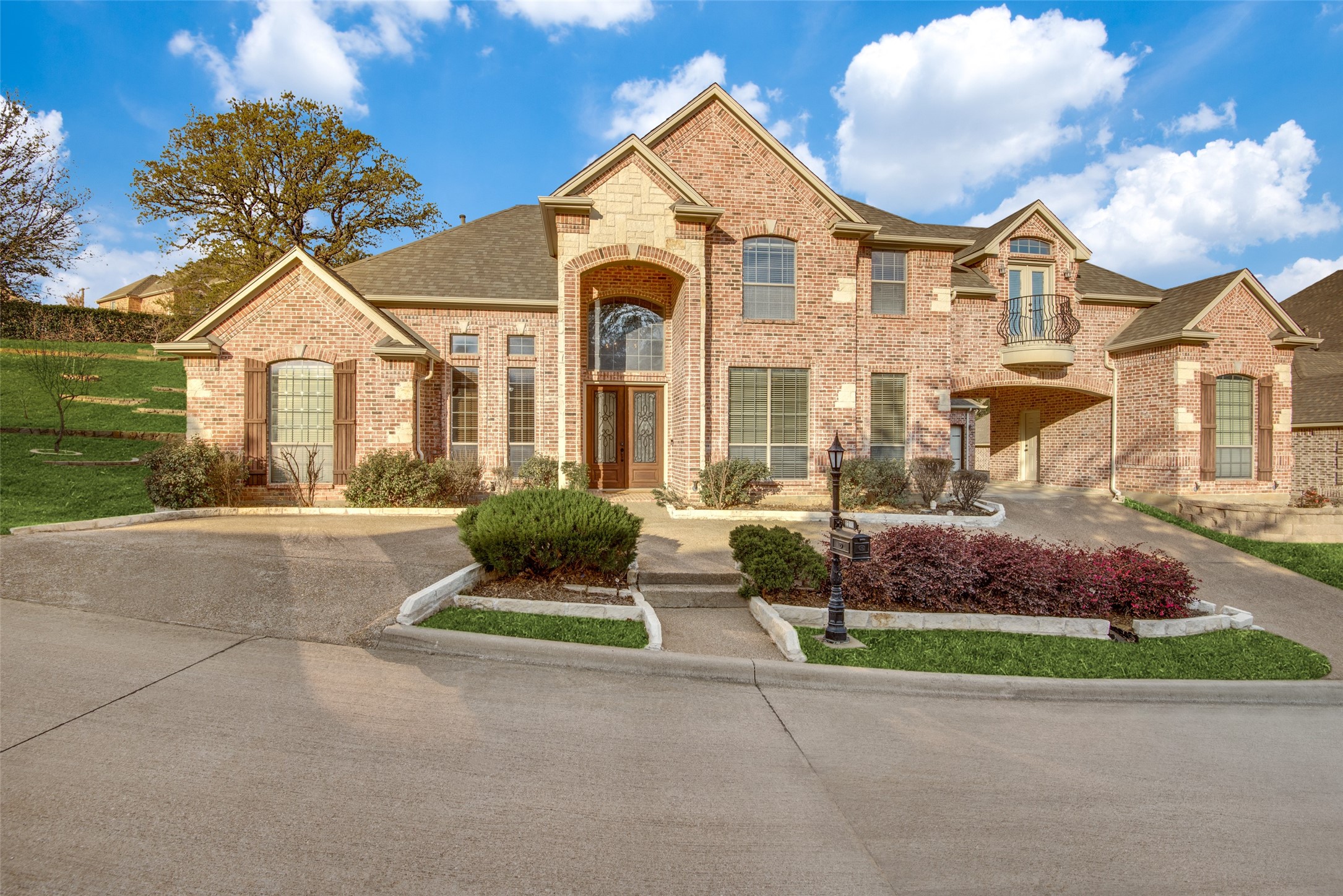2200 Windswept Place Arlington TX 76012