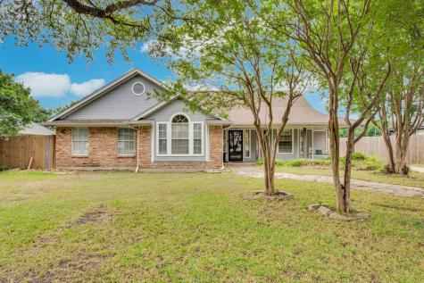 141 Country Drive Waxahachie TX 75165