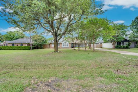 141 Country Drive Waxahachie TX 75165