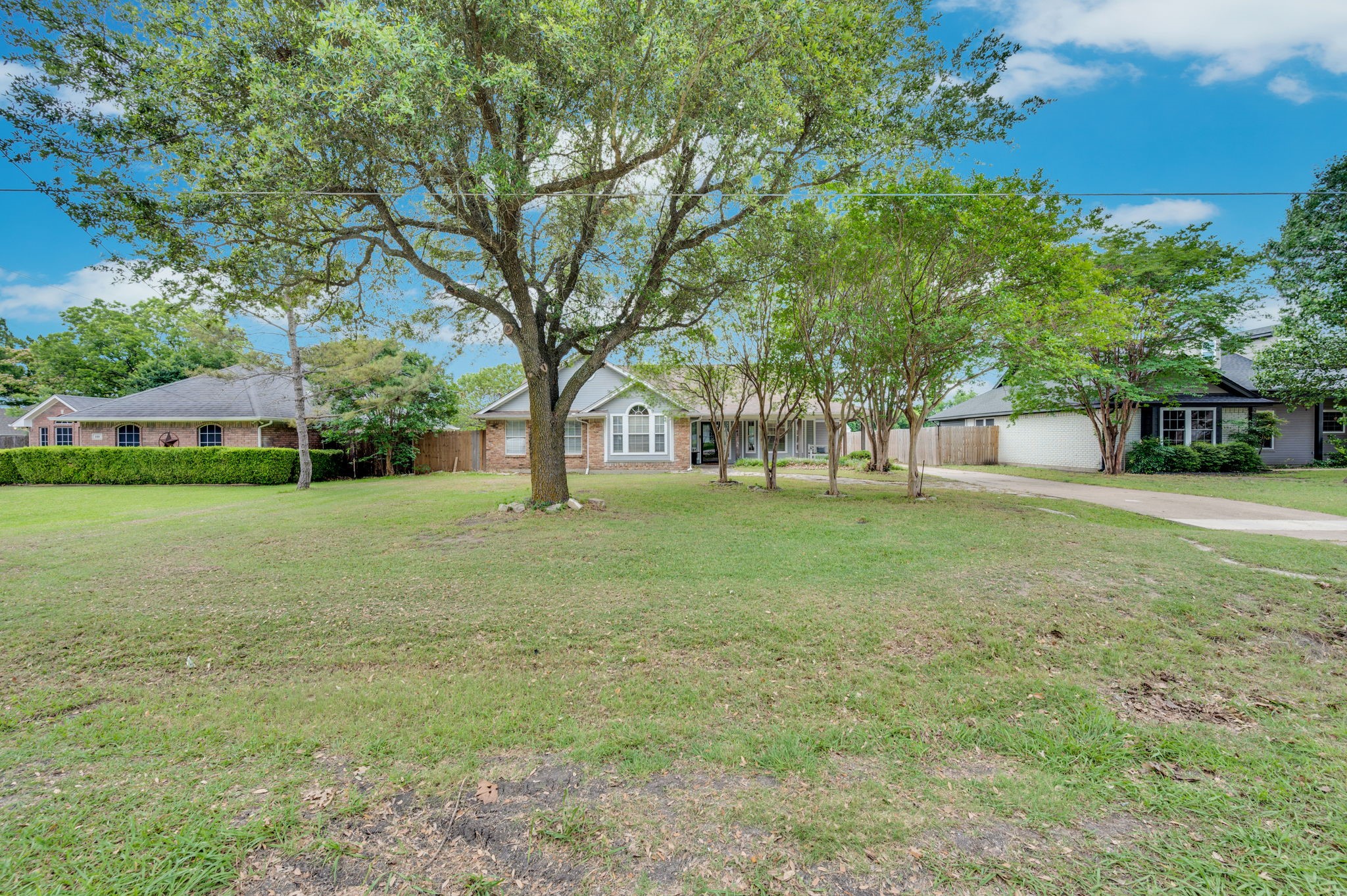 141 Country Drive Waxahachie TX 75165