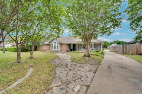 141 Country Drive Waxahachie TX 75165