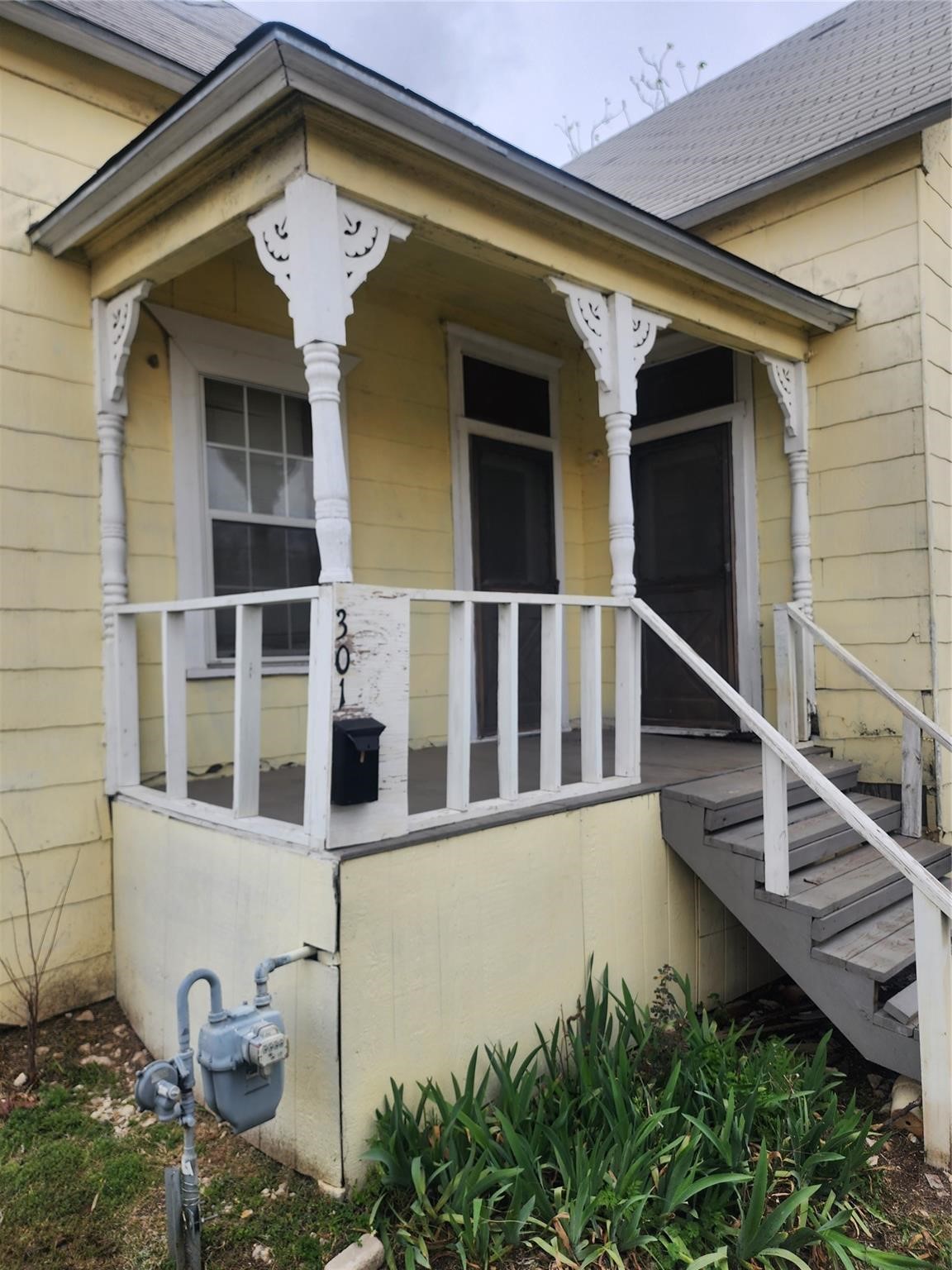 301 N Hampton Street Fort Worth TX 76102