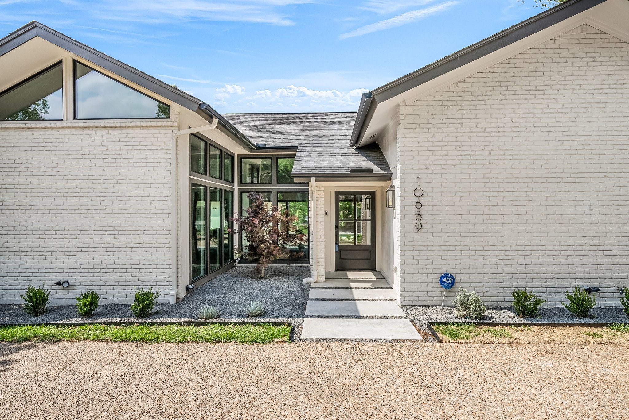 10689 Pagewood Drive Dallas TX 75230