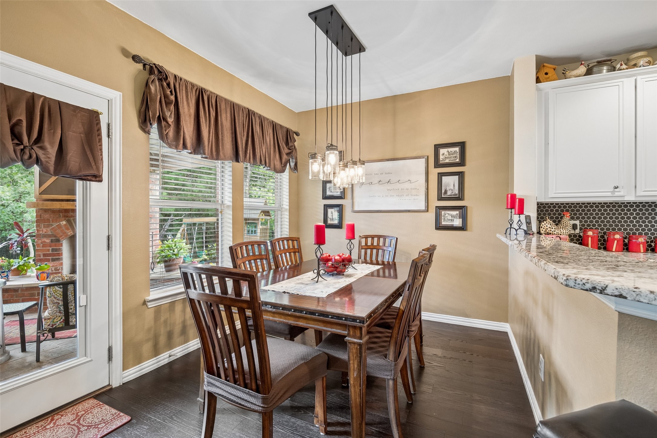 403 Springtree Road Lake Dallas TX 75065