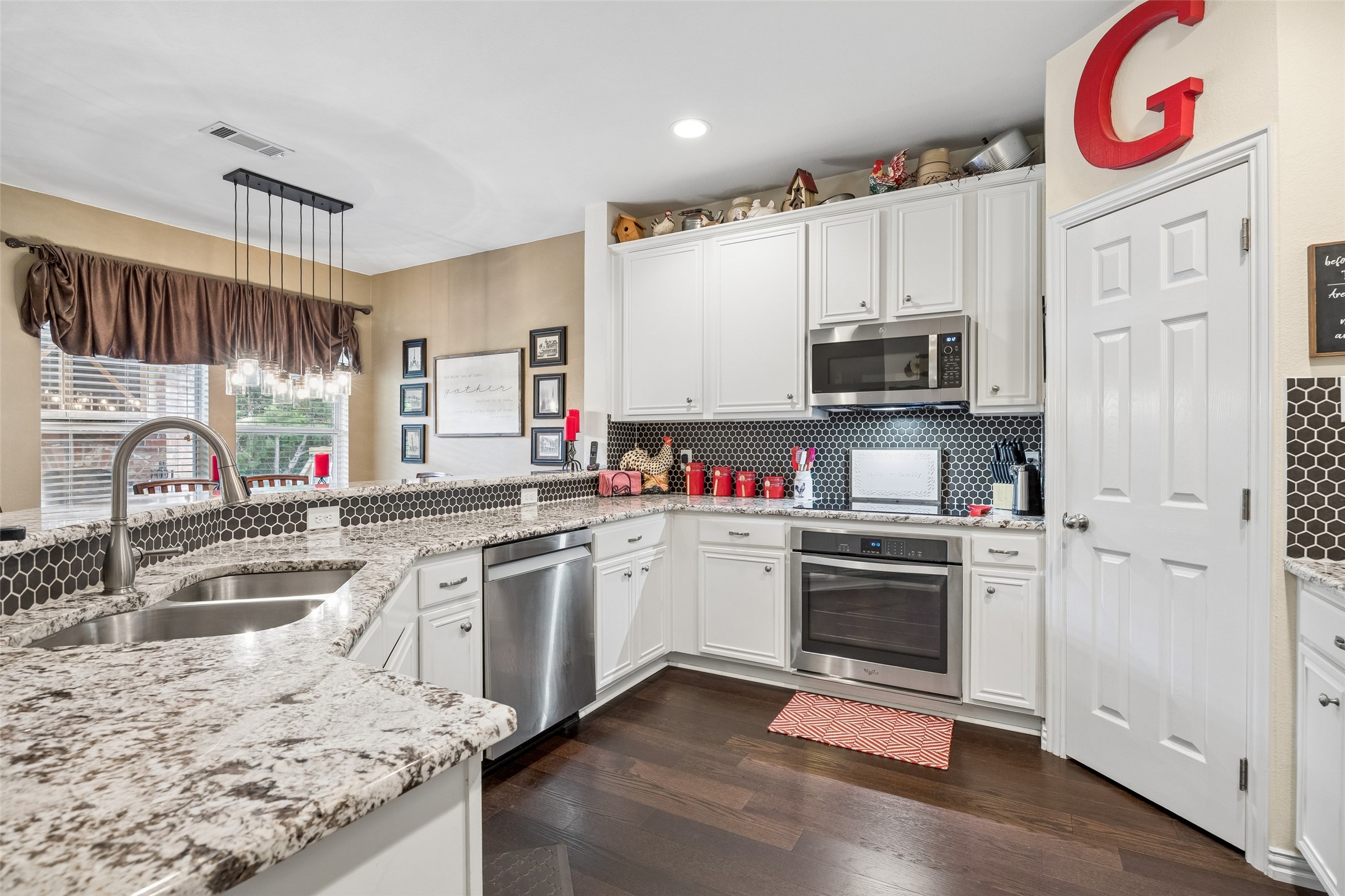 403 Springtree Road Lake Dallas TX 75065