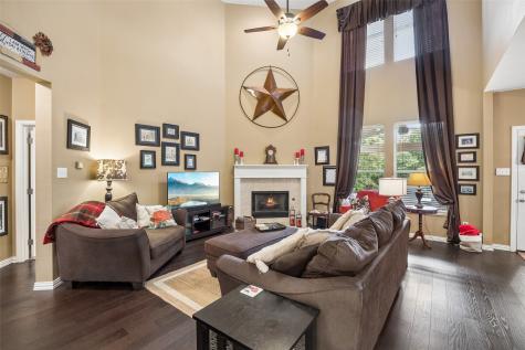 403 Springtree Road Lake Dallas TX 75065