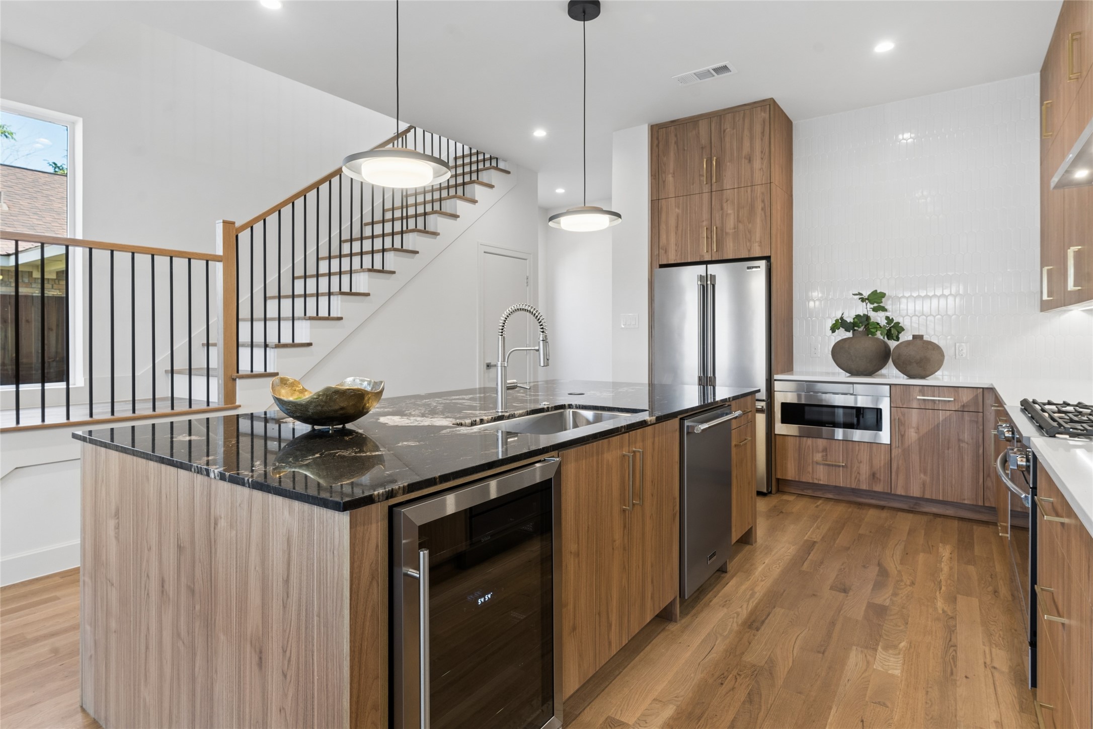 6607 Roper Street Dallas TX 75209