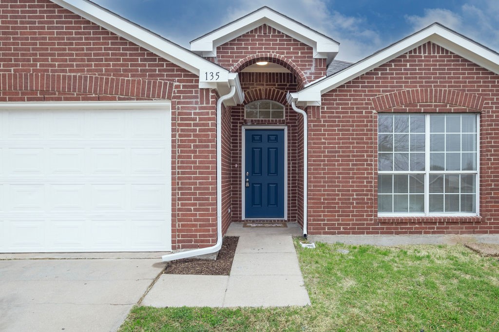 135 Jackson Drive Terrell TX 75160