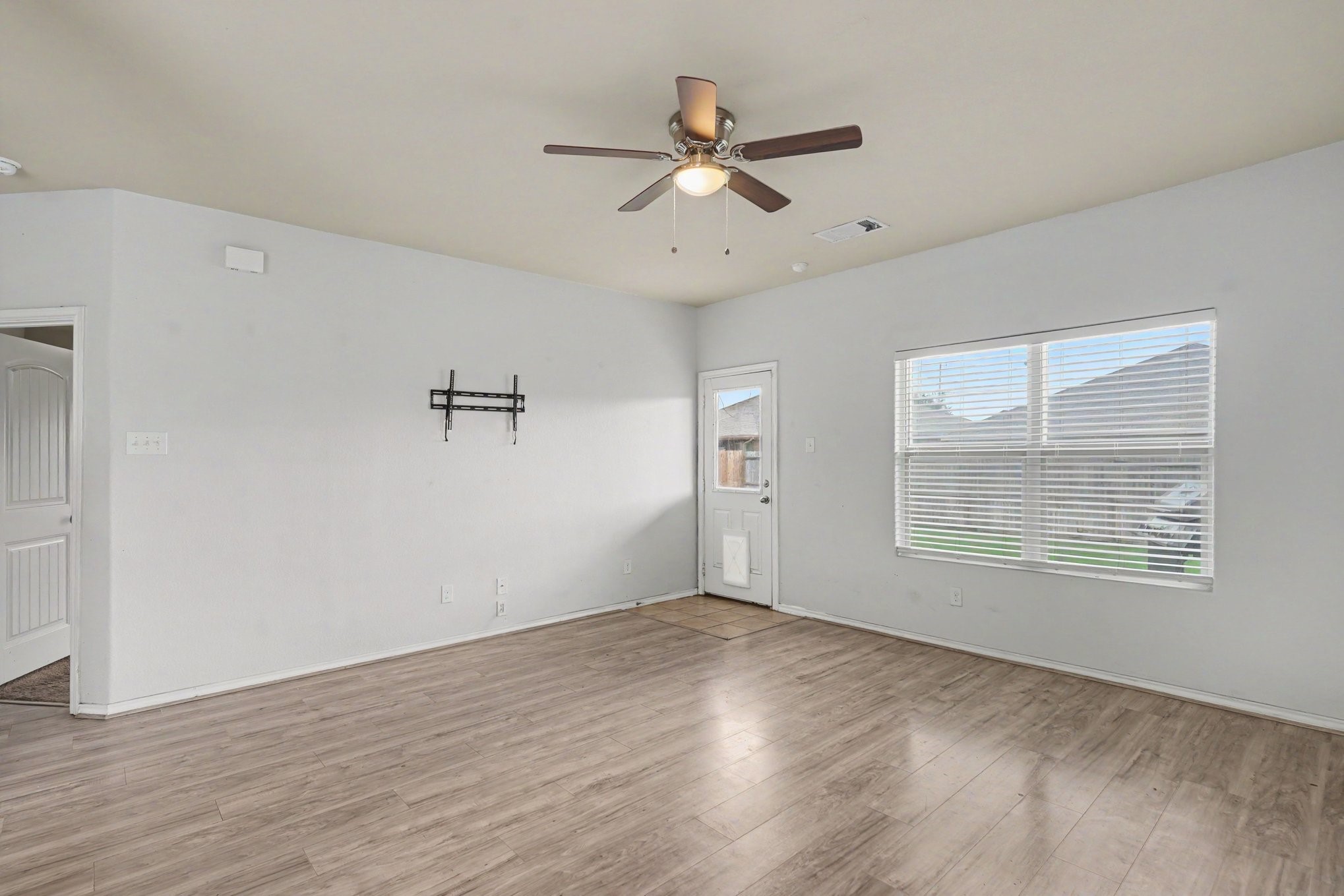 2728 Gains Mill Drive Fort Worth TX 76123