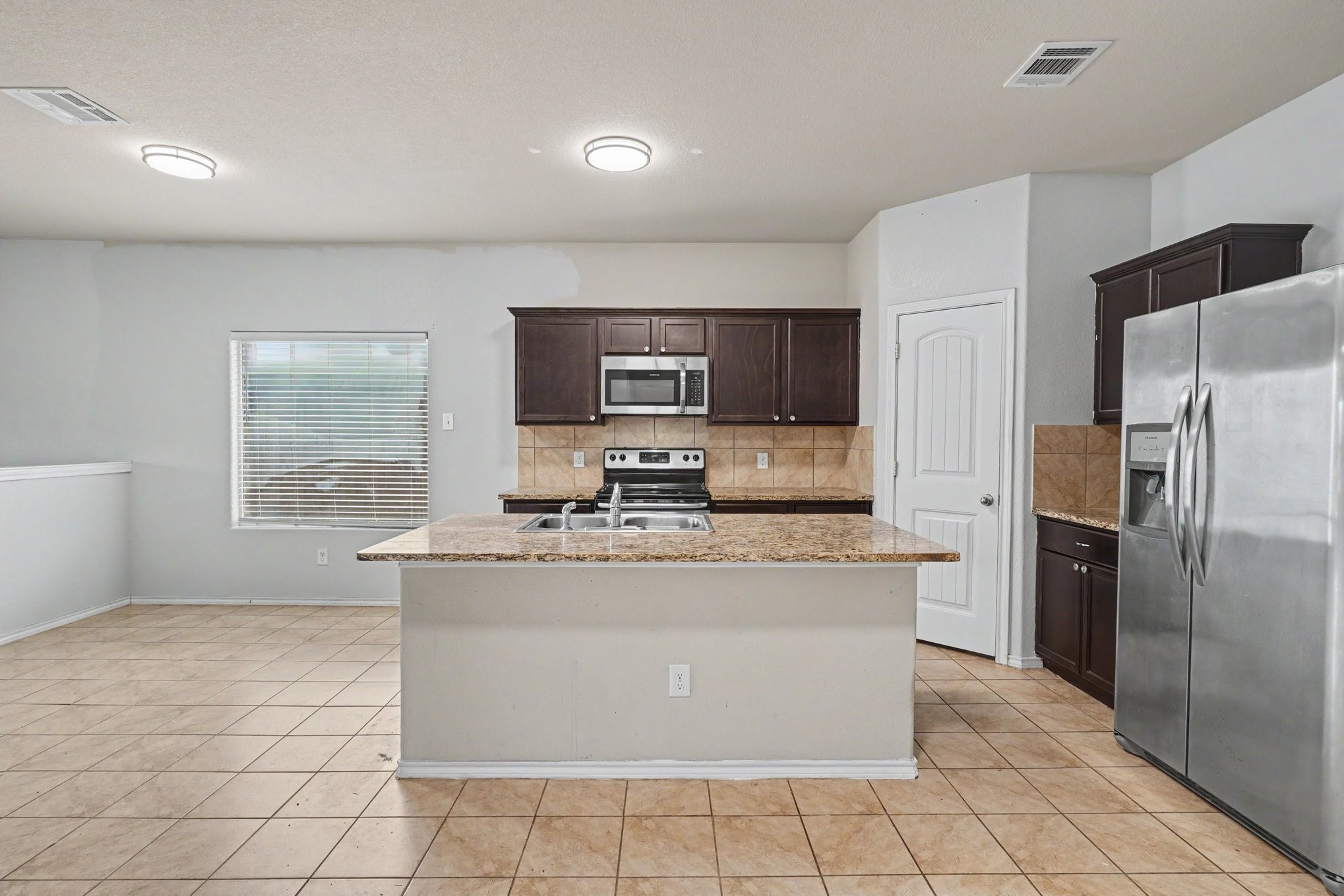 2728 Gains Mill Drive Fort Worth TX 76123