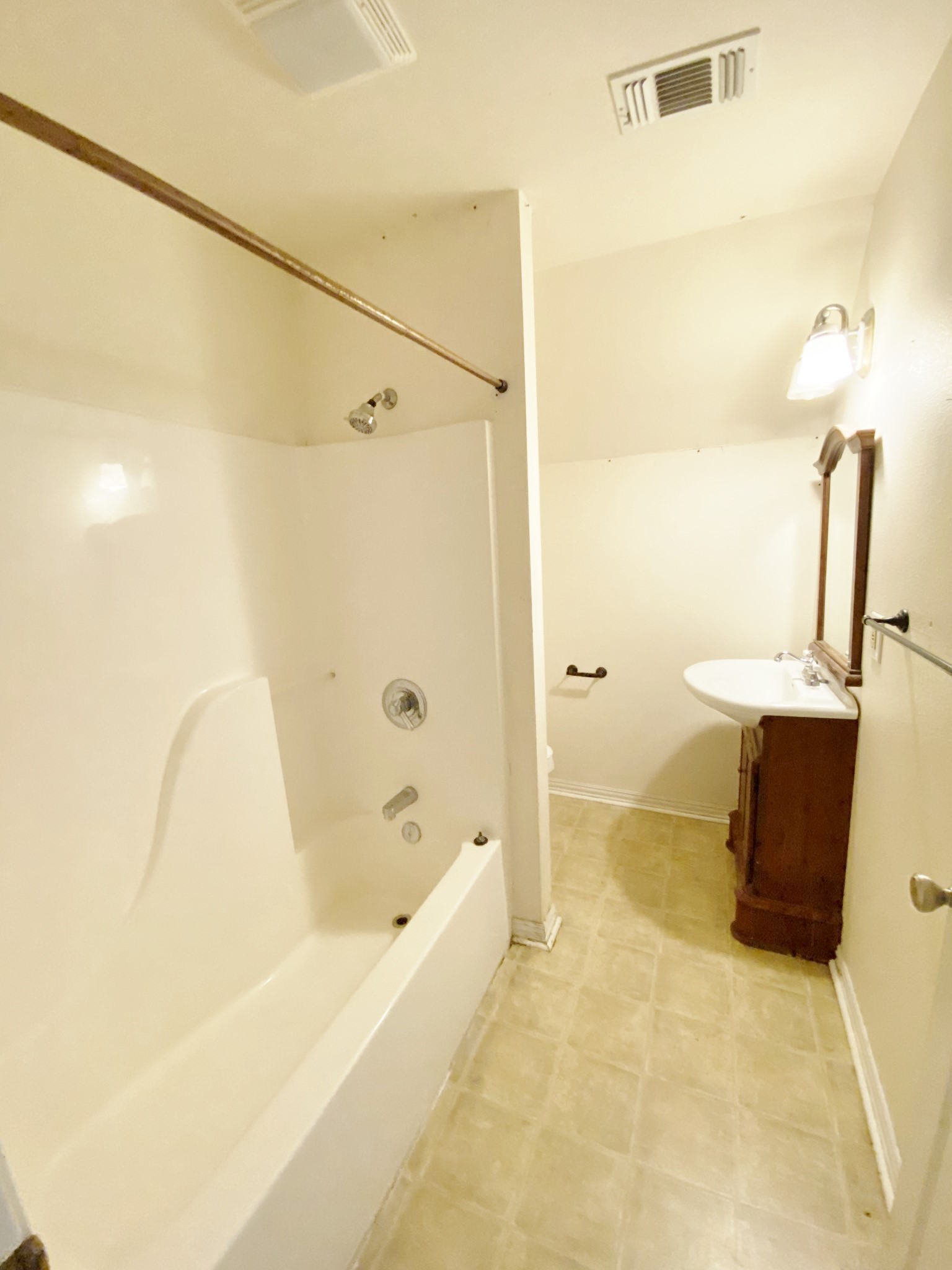 409 Cr 3060 Mt Pleasant TX 75455