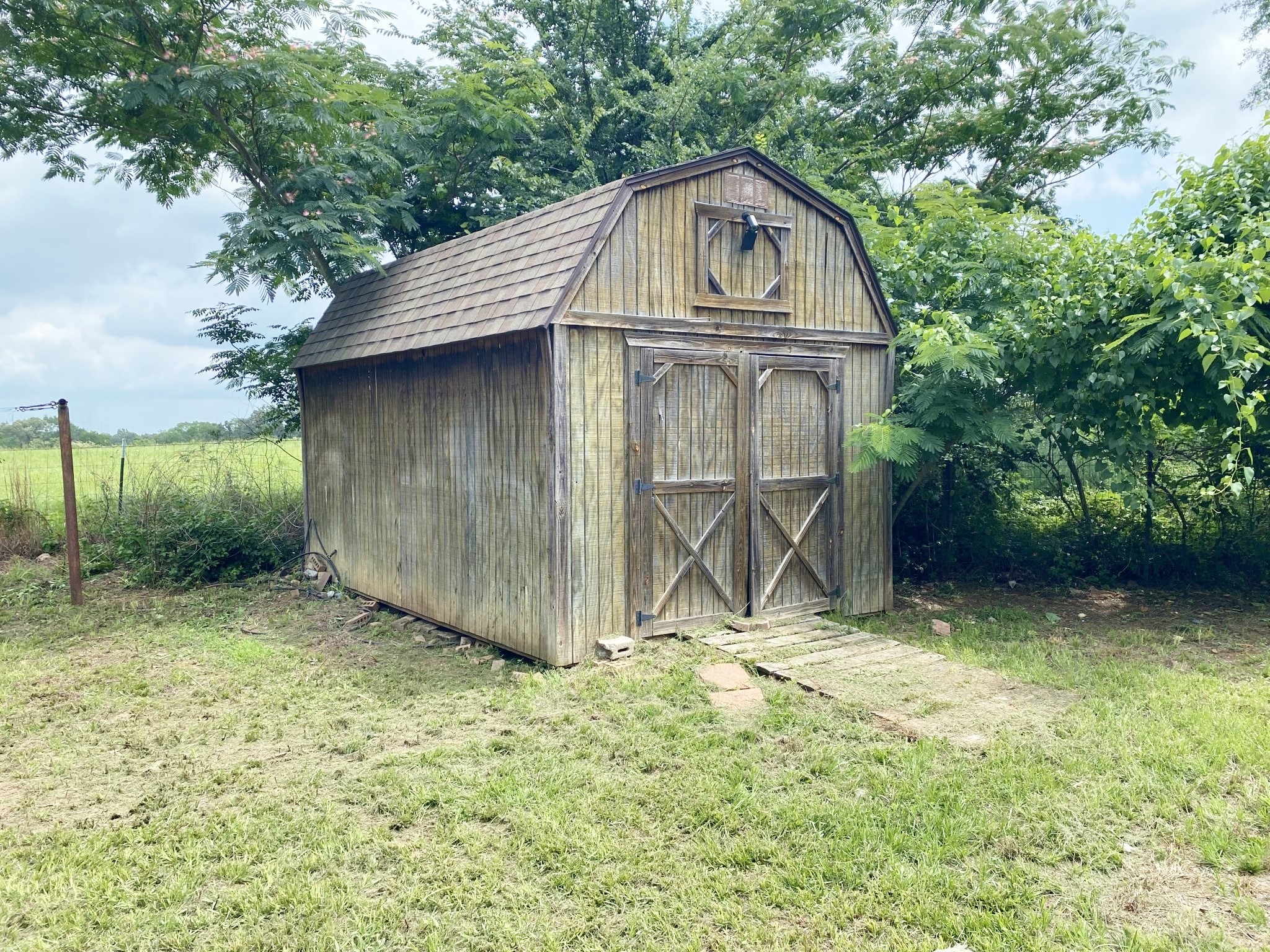 409 Cr 3060 Mt Pleasant TX 75455