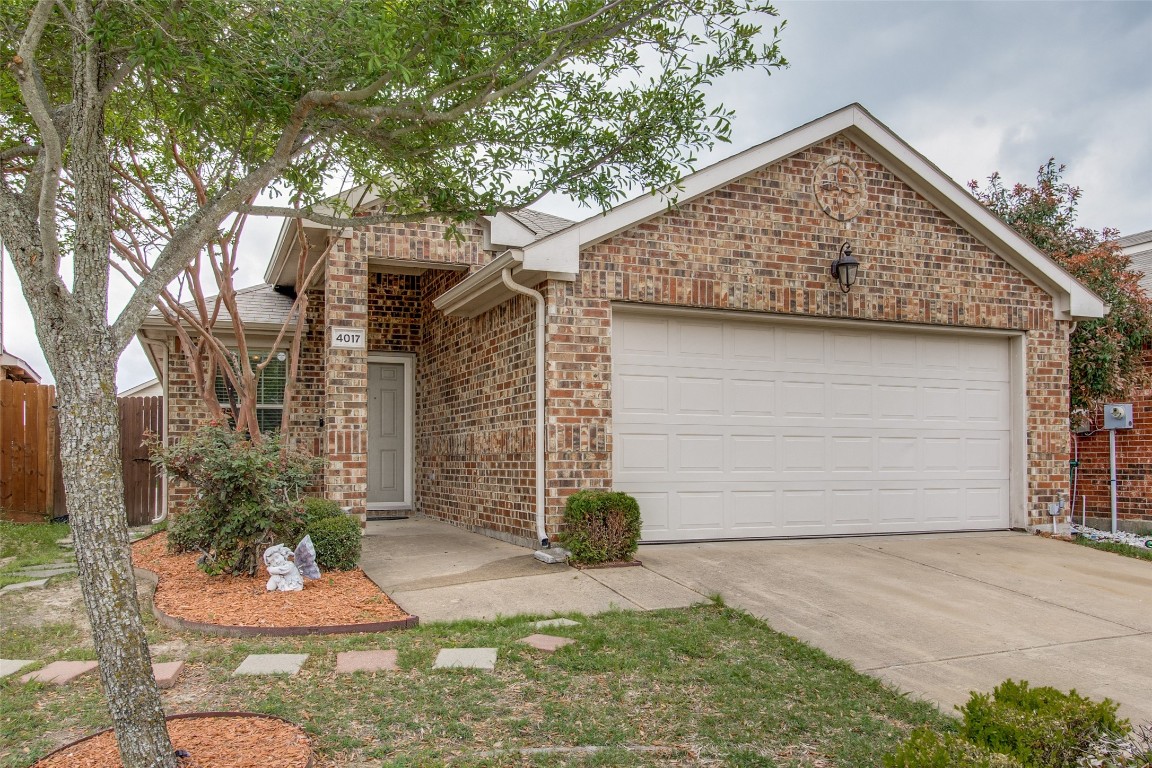 4017 Ridgetop Drive Heartland TX 75126