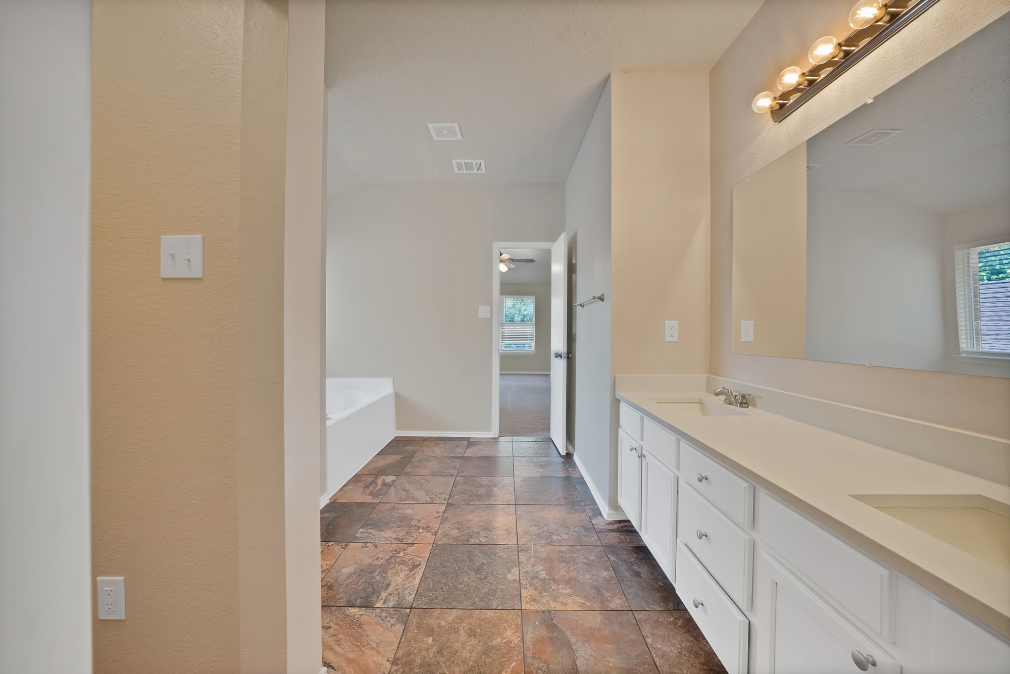 785 Eldorado Drive Desoto TX 75115