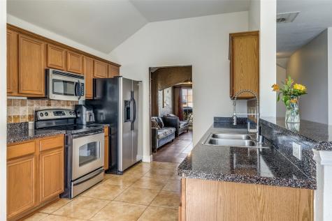 4621 Saint Francis Avenue Dallas TX 75227