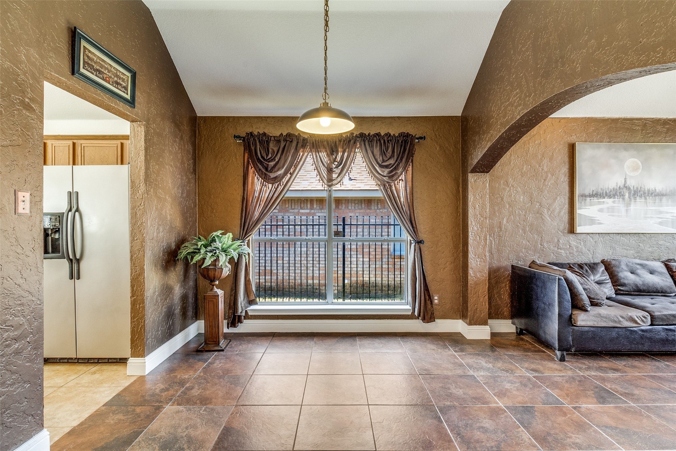 4621 Saint Francis Avenue Dallas TX 75227
