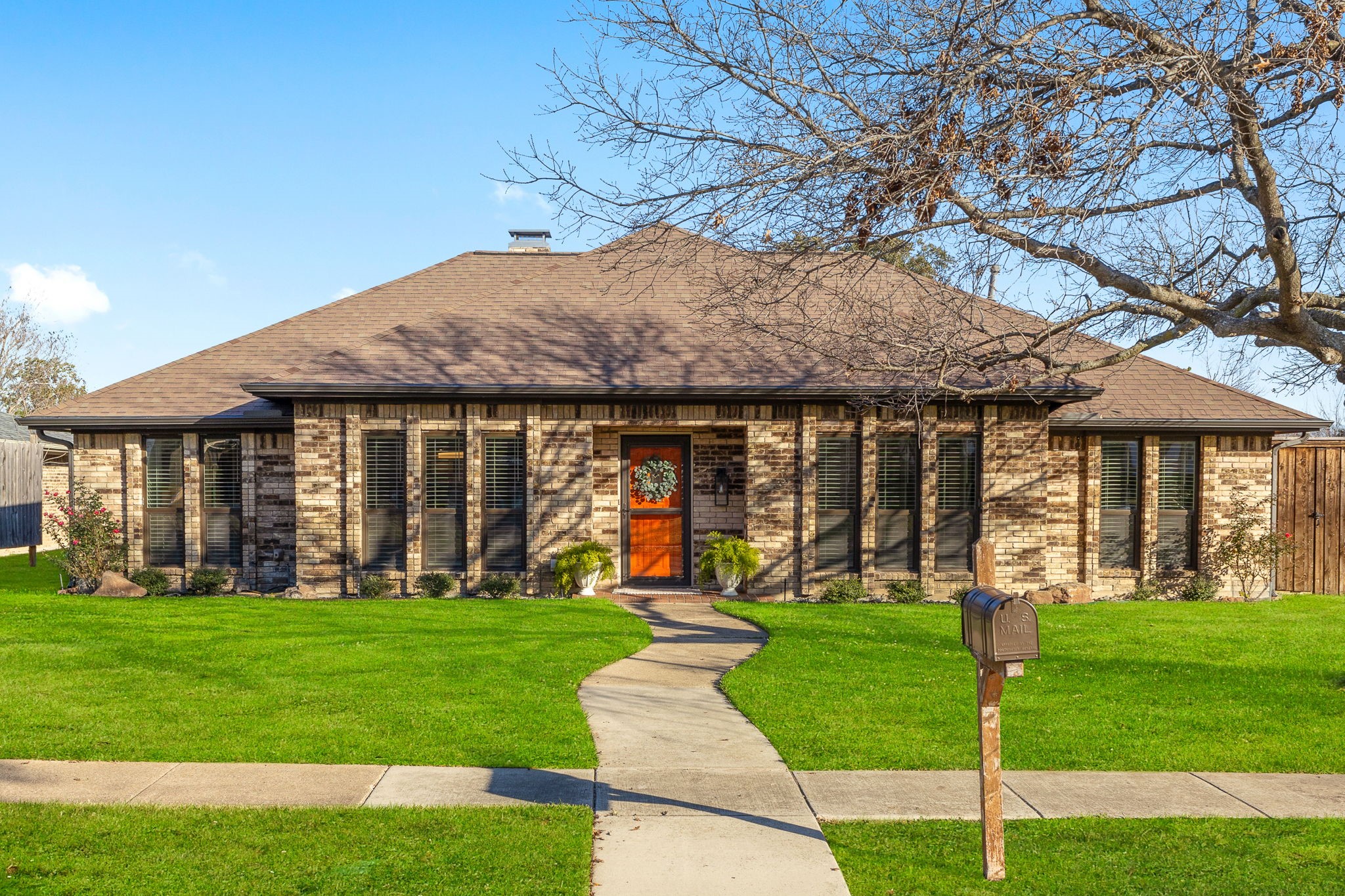2300 Evening Sun Drive Plano TX 75093