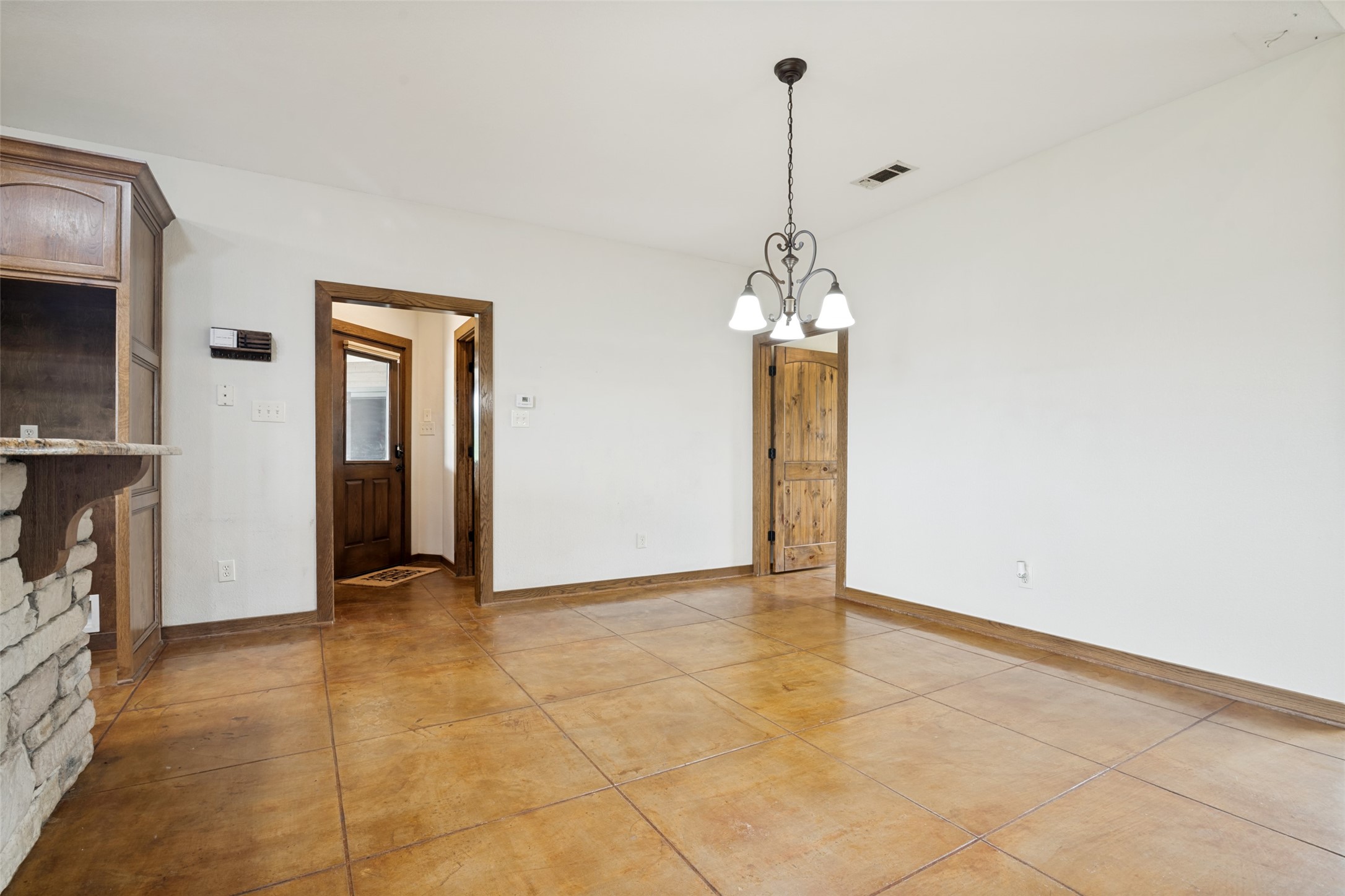 142 Pearl Valley Drive Kerens TX 75144