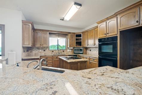 142 Pearl Valley Drive Kerens TX 75144