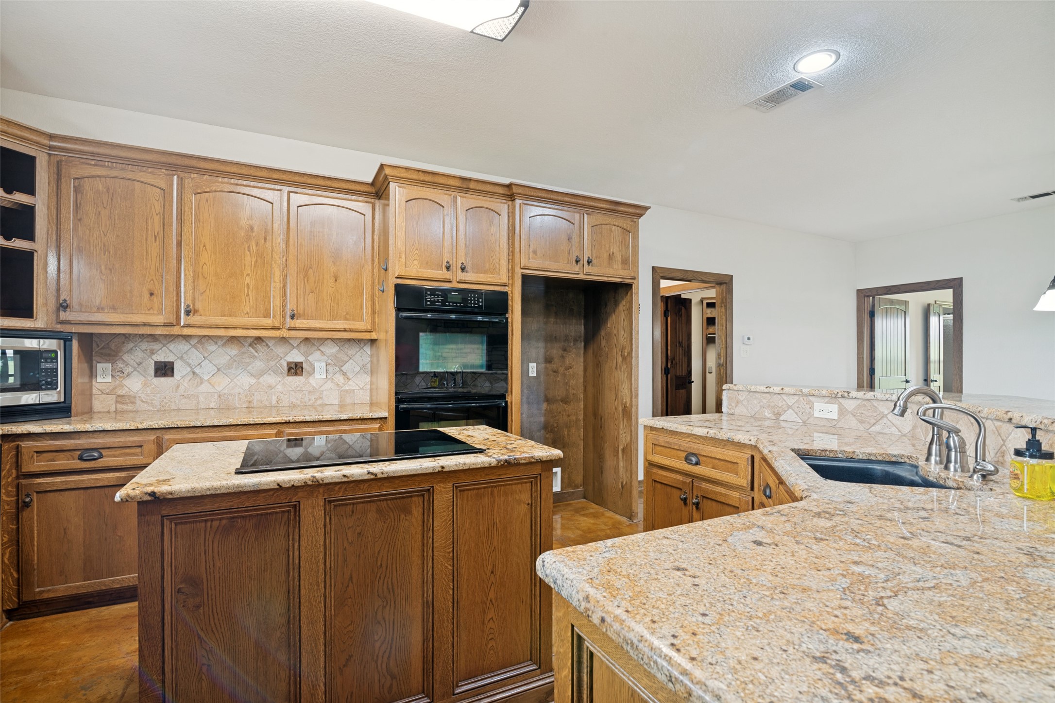 142 Pearl Valley Drive Kerens TX 75144