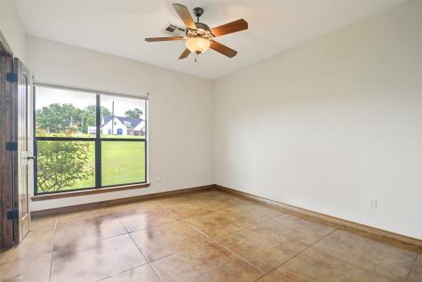 142 Pearl Valley Drive Kerens TX 75144