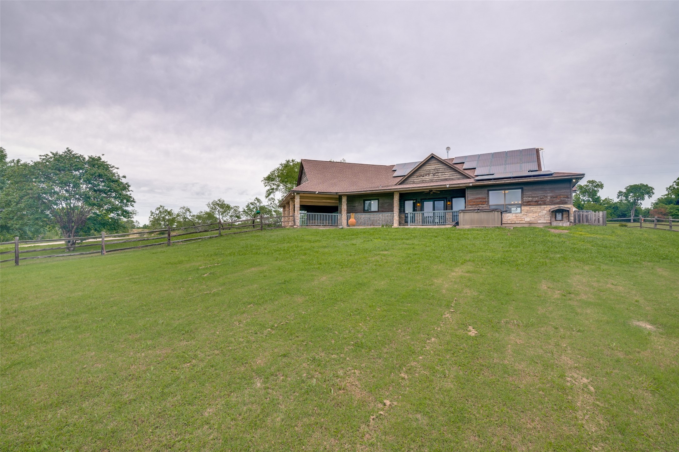 142 Pearl Valley Drive Kerens TX 75144