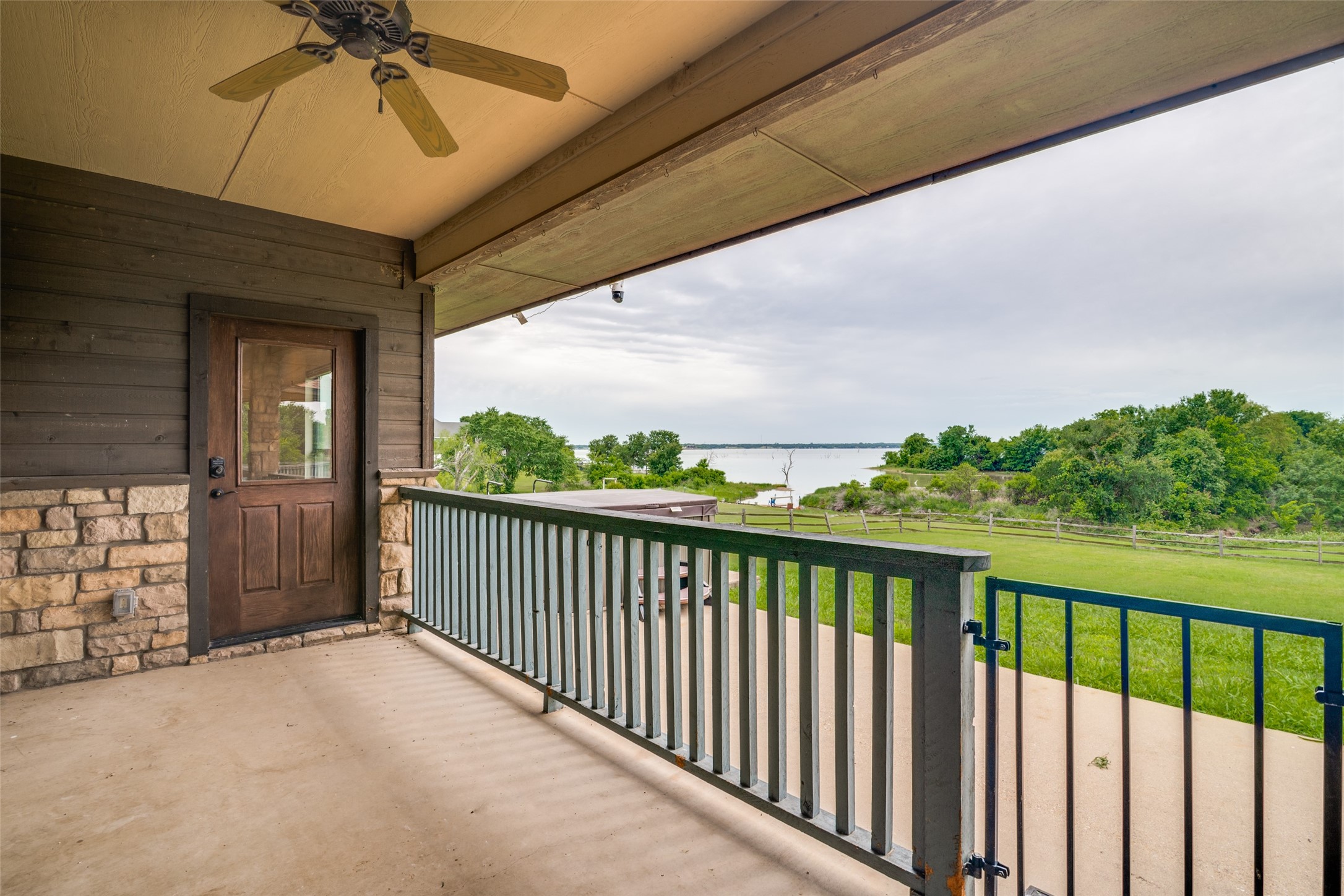 142 Pearl Valley Drive Kerens TX 75144