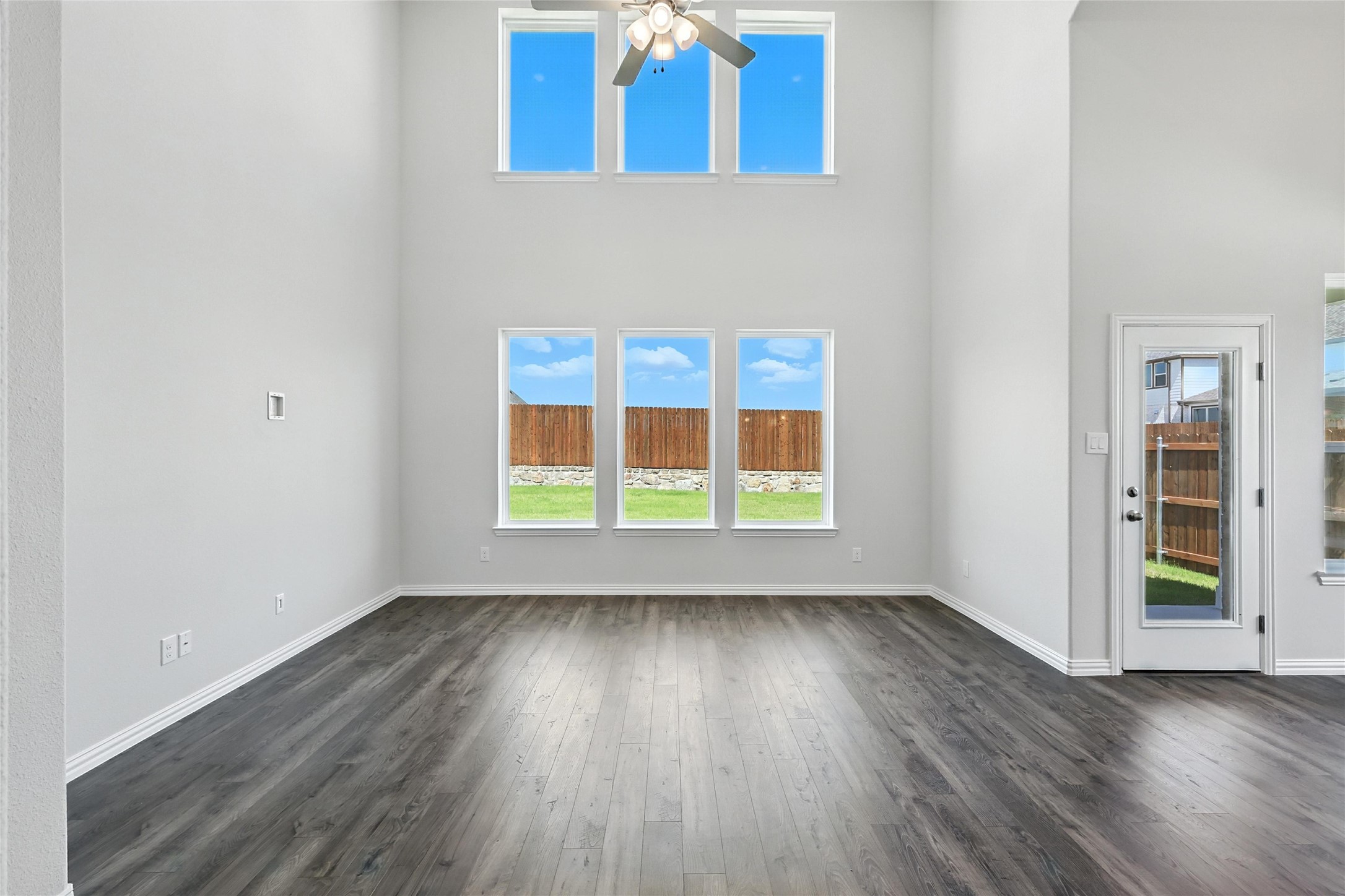 1103 Sedona Lane Red Oak TX 75154