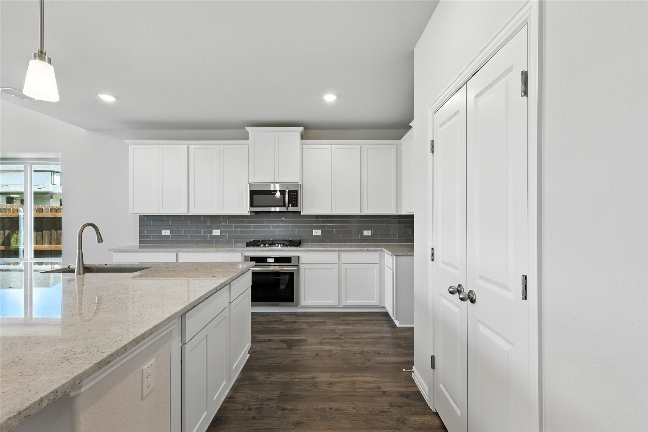 1103 Sedona Lane Red Oak TX 75154