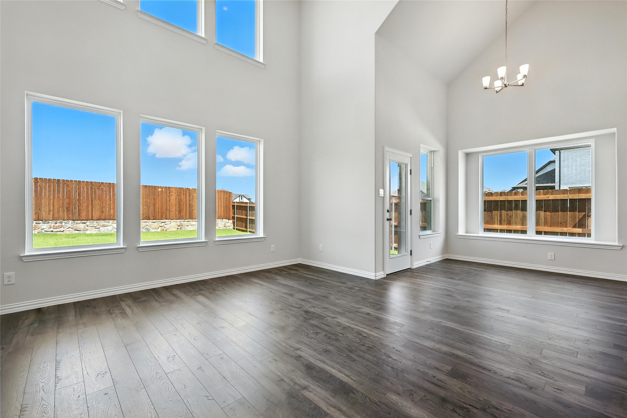 1103 Sedona Lane Red Oak TX 75154
